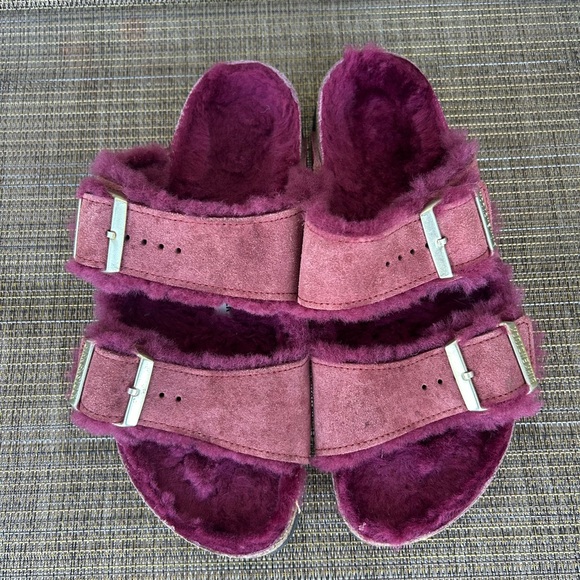 Birkenstock size 38 or 7 Shearling Arizona Pink Fuchsia Sandals slip on shoes - Picture 2 of 7